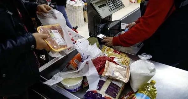 Market alışverişinde yeni dönem! Ücretli naylon poşetten sonra yeni sistem geliyor