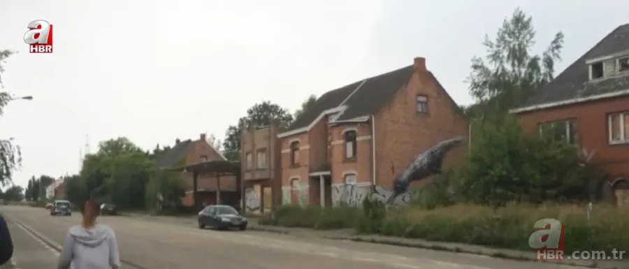 Hayalet kasabada 20 kişi kaldı! İşte ilginç hikayesi 10