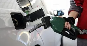 Büyük düşüş! Akaryakıtta indirim bekleniyor