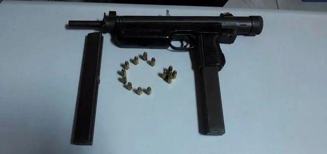 Adana’da polis baza içinde Thomson marka tabanca ele geçirdi