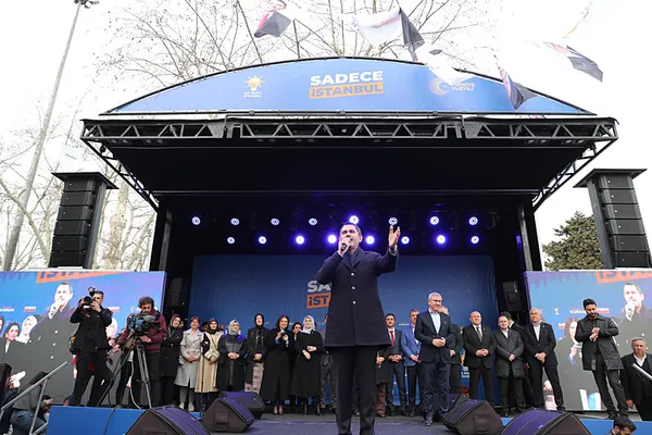 Cumhur İttifakı İBB Başkan adayı Murat Kurum’dan Ekrem İmamoğlu’na ’hizmet’ ayarı: Sözlerini hatırlamayan adam nasıl İstanbul’a hizmet edecek