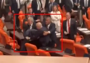 Meclis'te yumruklar havada uçuştu! DEM'li milletvekilinden AK Partili milletvekillerine hadsiz sözler: Hırsızsınız!