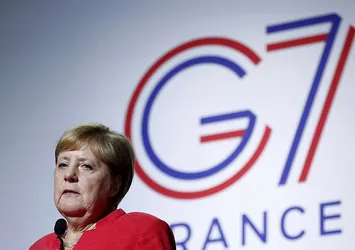 Merkel'den "nükleer silahlanma" açıklaması! Mesajını G7'den verdi
