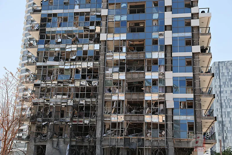 İngiliz basını 12 günlük savaşın perdesini araladı! İran İsrail'i vurdu mu? 9