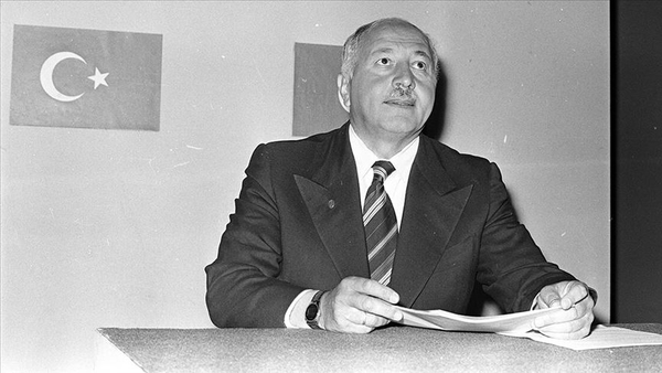 Kılıçdaroğlu’nun ’Erbakan’ ikiyüzlülüğü! Hapis yatması için AYM’ye başvurduğu merhum Başbakan’ı rahmetle andı