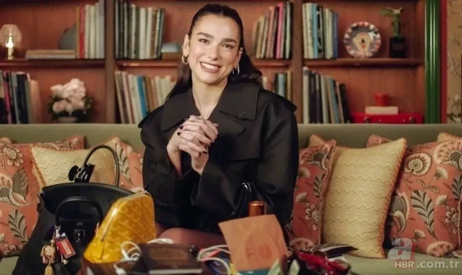 Yanından ayırmıyor! Dua Lipa'nın çantasından çıkanlar şaşırttı 7