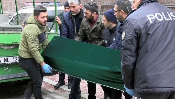 İstanbul Esenyurt'ta Suriyeli eski savaş pilotu boğazı kesilerek öldürüldü - 4