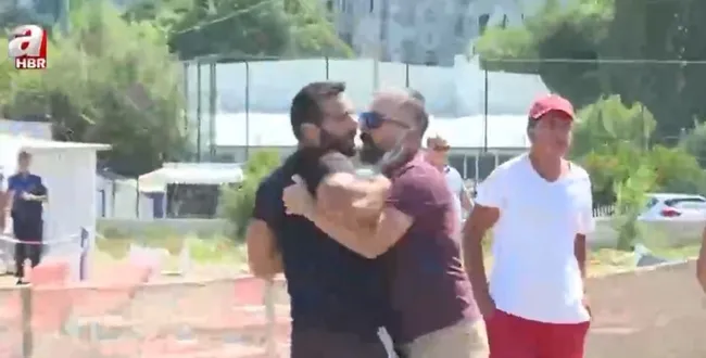 ibb-cankurtaranlarindan-a-habere-saldiri-tepkiler-pes-pese-geldi-1627106959457.jpg İBB cankurtaranlarından A Haber’e saldırı! Tepkiler peş peşe geldi - 9