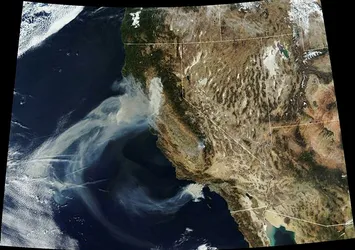 NASA Kalifornia'daki yangını görüntüledi
