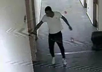 Malatya'da korku dolu anlar! Ambulansla getirildiği hastanede 3 hemşireyi rehin aldı
