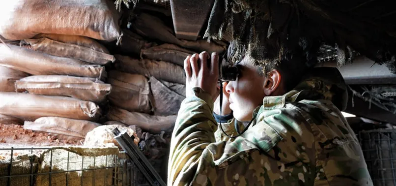 Suriye sınırındaki Mehmetçik, yerli teçihazat ve silahlarla vatan nöbeti tutuyor