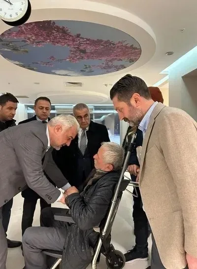 chpli-gruptan-alcak-saldiri-ramazan-amcayi-yere-yatirip-tekmelediler-ak-partiden-sert-tepki-1711228191589.jpeg CHP'li gruptan alçak saldırı! Ramazan amcayı yere yatırıp tekmelediler | AK Parti'den sert tepki - 3