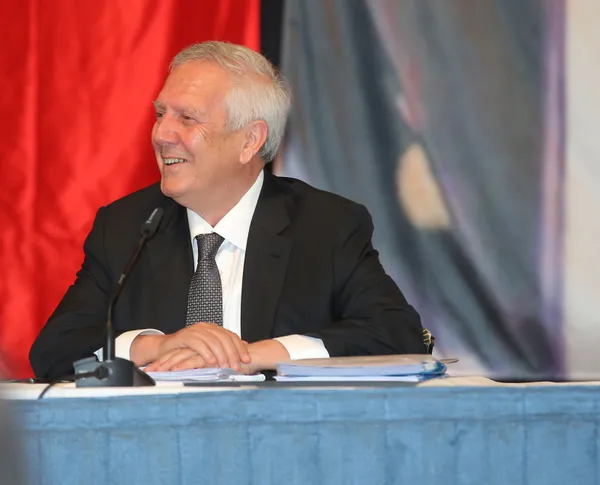 Son dakika | Aziz Yıldırım'dan önemli açıklamalar! Ali Koç'a çok sert sözler: Seni bu seyirci ile göndereceğim - 4