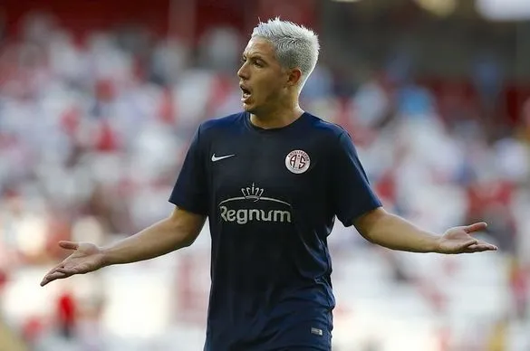 Samir Nasri için Benevento iddiası - 1