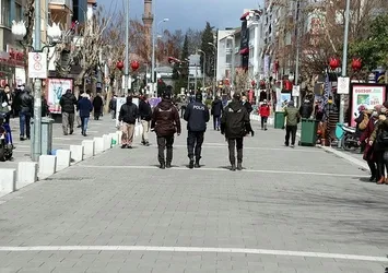 Türkiye'nin en batısındaki tek 'mavi' şehir olan Uşak'a nazar değdi