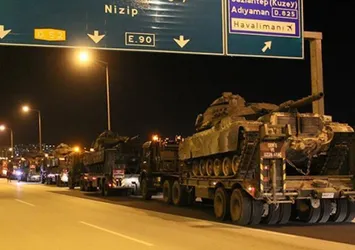 Öncü zırhlılar Silopi'ye ulaştı