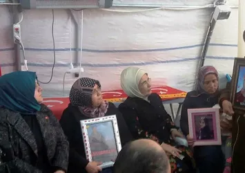 Emine Erdoğan: Analığın gücü terör zulmünü yendi!