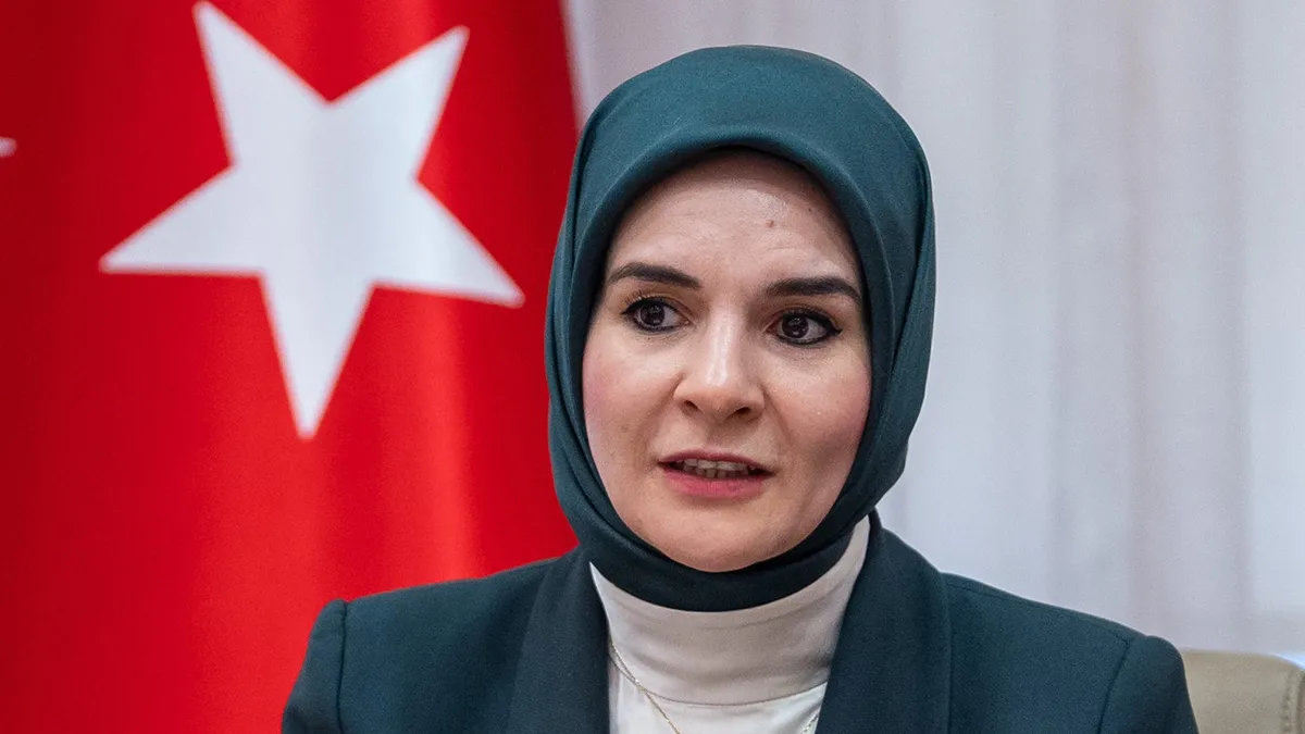 15 yaş altına sosyal medya yasağı! Bakan Göktaş duyurdu: Hizmet sunmayacak