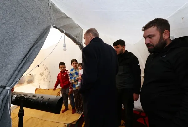 baskan-erdogan-acikladi-universiteler-yaza-kadar-kapali-uzaktan-egitime-gecildi-mart-ve-nisan-celpleri-de-erte-1676118625407.jpg Başkan Erdoğan açıkladı: Üniversiteler yaza kadar kapalı! Uzaktan eğitime geçildi | Mart ve Nisan celpleri de ertelendi - 6