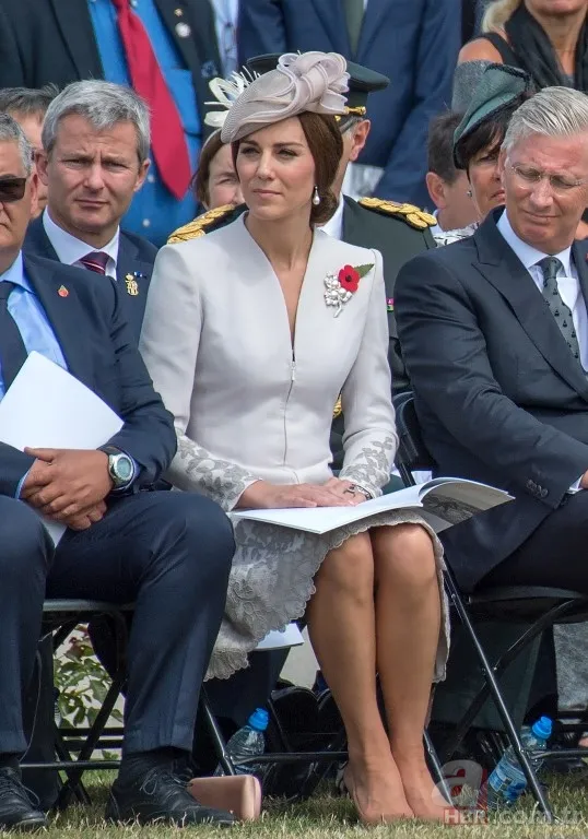 İngiliz Kraliyet ailesinin uymak zorunda olduğu tuhaf kurallar! 20