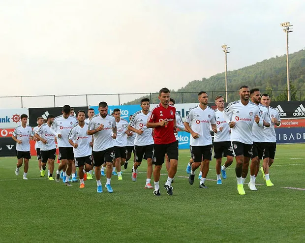 Beşiktaş Göztepe maçı ne zaman saat kaçta hangi kanalda? BJK Göztepe maçı bilet fiyatları ne kadar?