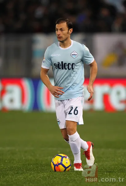 Fenerbahçe devre arasında şaha kalkacak! İşte transfer listesi 19