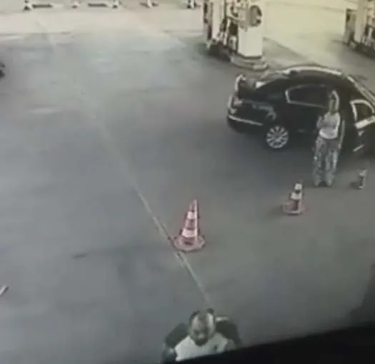 Kadir Şeker davasıyla adı duyulan Özgür Duran’ın babasının dayak yediği anlar ortaya çıktı! - 3