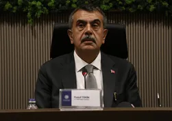 Bakan Tekin açıkladı: Ara tatil uygulaması, öğretmenlere kıyafet düzenlemesi ve Ruhban Okulu için yeni mesajlar
