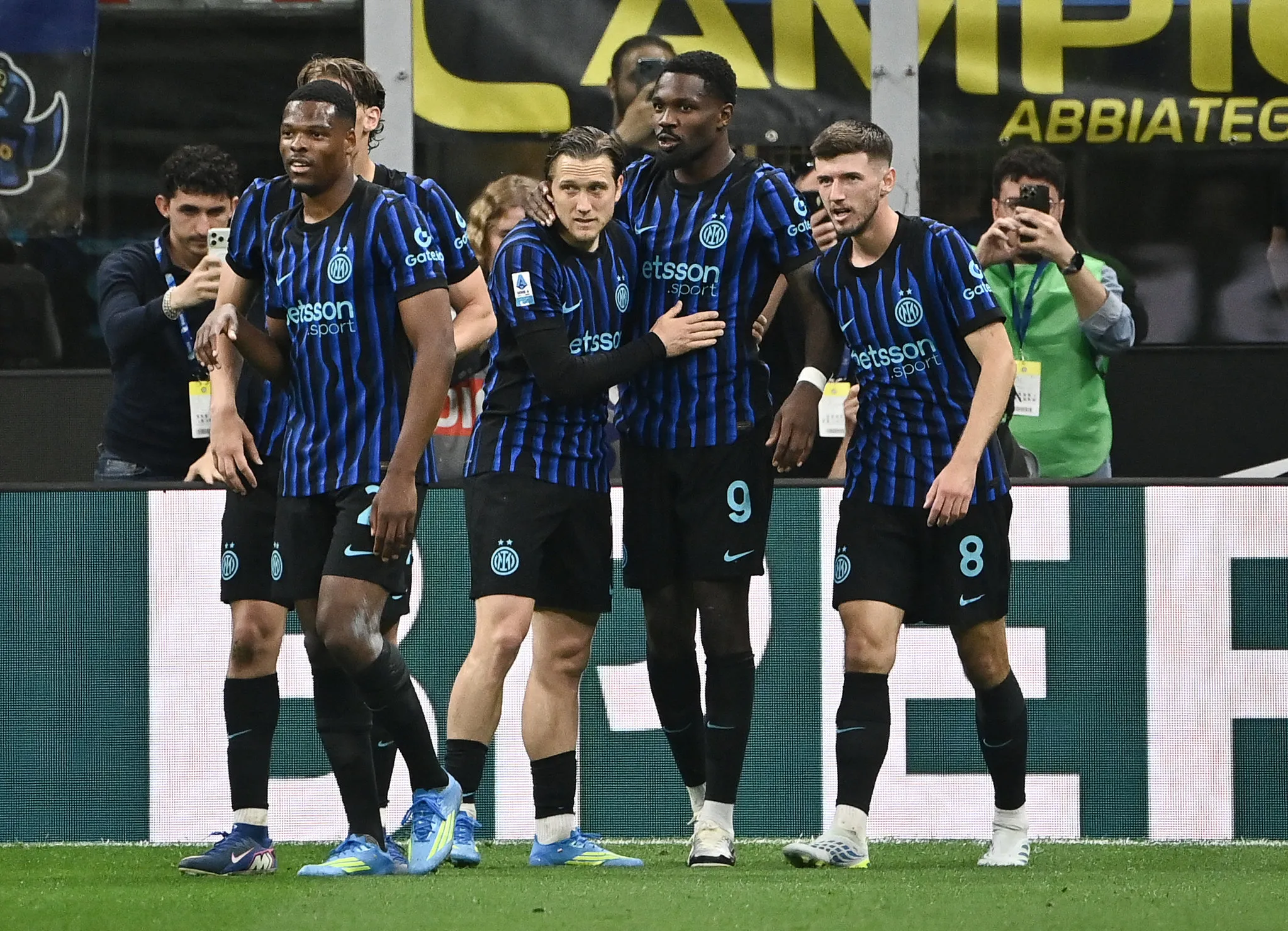 Inter bitime 3 hafta kala şampiyonluğunu ilan etti