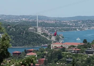 İstanbul'da kavurucu sıcaklar etkisini gösteriyor! Kuzey Afrika'dan geldi! Uzmanlar uyardı: O saatlerde dışarı çıkmayın