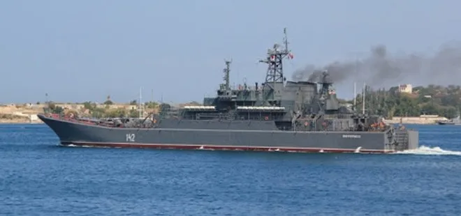 Rus savaş gemisi Çanakkale Boğazı’ndan çıktı