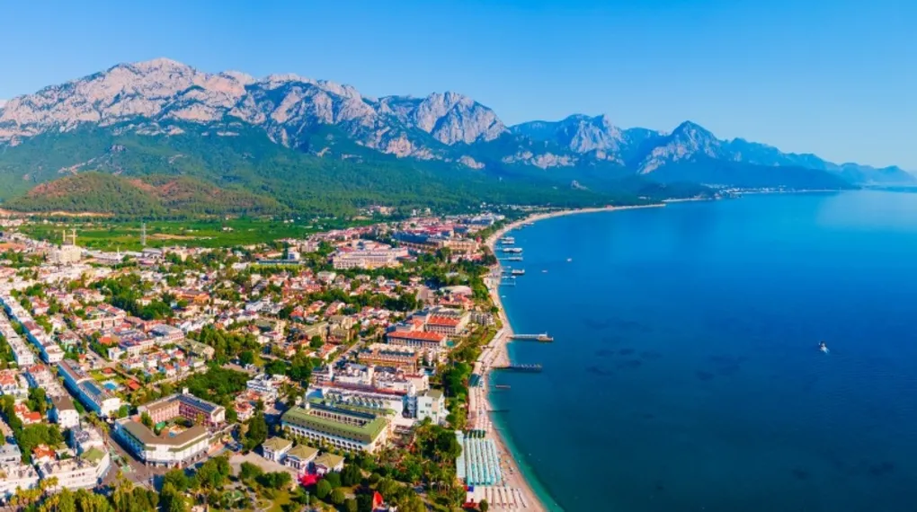 Anadolu Diyarı Kemer'de