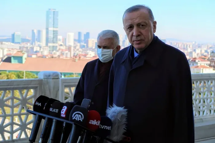 Son dakika: Başkan Erdoğan'ın karantinası bitti! Cuma namazı çıkışı önemli açıklamalar - 3