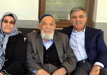 Abdullah Gül'den baba ocağına ziyaret