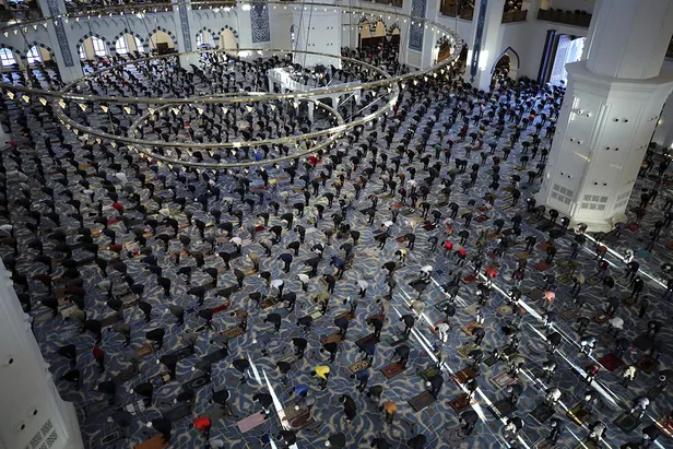 Cuma hutbesi 22 Ekim 2021! Bu haftaki Cuma hutbesi konusu nedir? Diyanet Cuma hutbesi tam metni... - 1