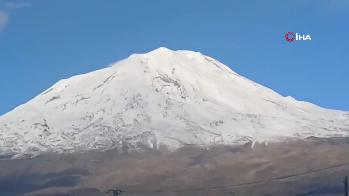 Türkiye'nin "çatısı" beyaza büründü