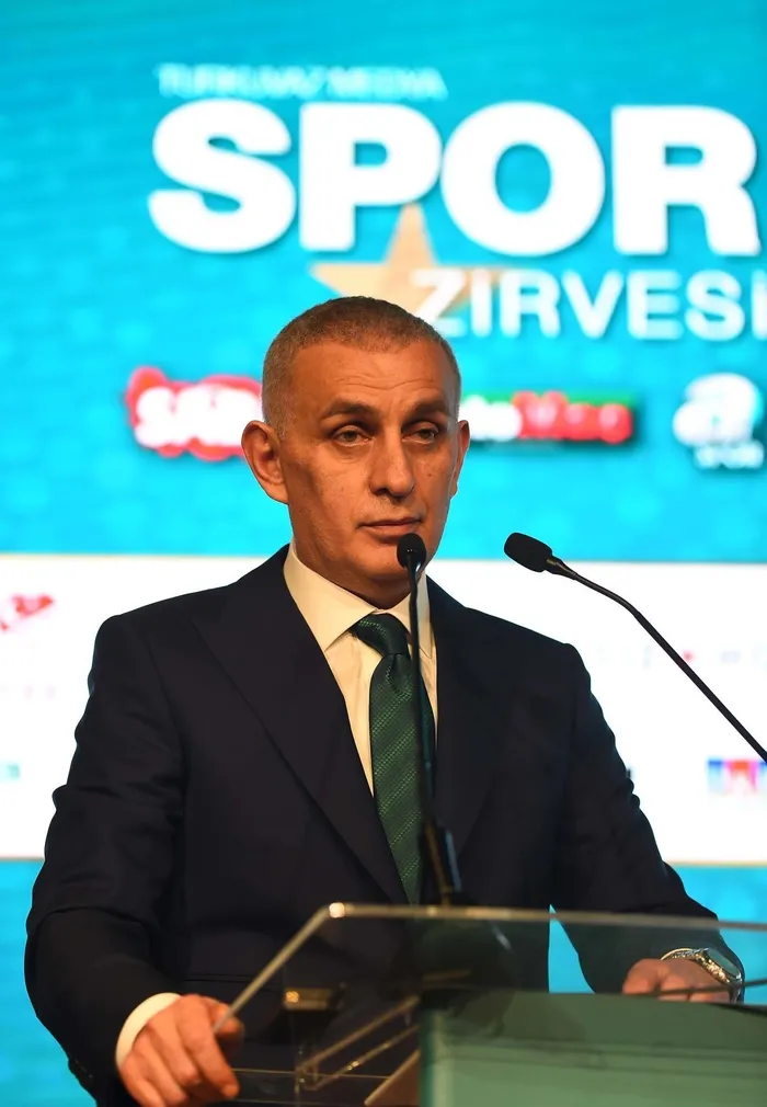 Spor Zirvesi Turkuvaz’da bir arada! Ödüller sahiplerini buldu