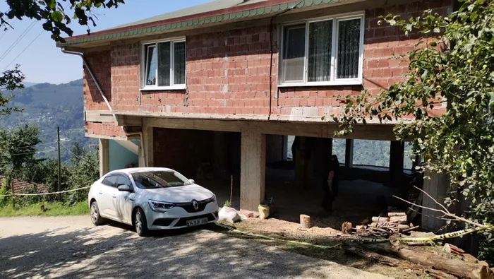 Son dakika: Ordu'da aile katliamı! 14 yaşındaki çocuk annesini anneannesini ve ağabeyini öldürdü - 7