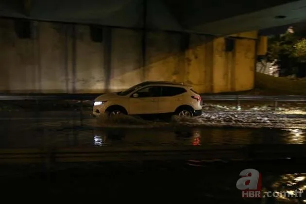 İstanbul'da beklenen yağış başladı 5