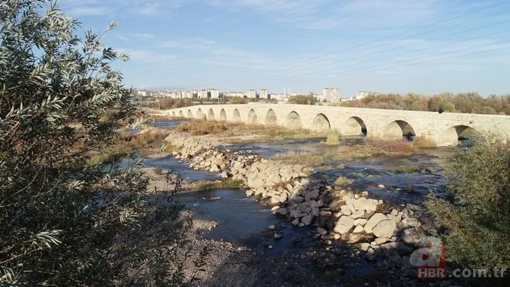 Türkiye’nin en uzun nehri Kızılırmak alarm veriyor! Su seviyesi azaldı kara parçaları gözüktü