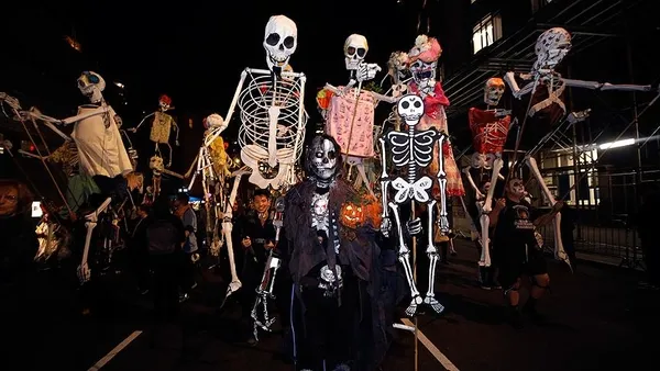 cadilar-bayrami-ne-zaman-2021-cadilar-bayrami-hangi-gun-cadilar-bayrami-neden-kutlaniyor-1634809284967.jpg Cadılar Bayramı ne zaman? 2021 Cadılar Bayramı hangi gün? Cadılar Bayramı neden kutlanıyor? - 1