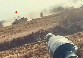Soykırım tankları paramparça oldu: Hamas işte böyle vurdu! İzzeddin El-Kassam Tugayları görüntüleri paylaştı
