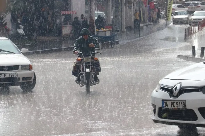 Meteoroloji'den yağış uyarısı! Akşam saatlerine dikkat! Bugün hava nasıl? İstanbul-Ankara-İzmir son hava durumu - 5