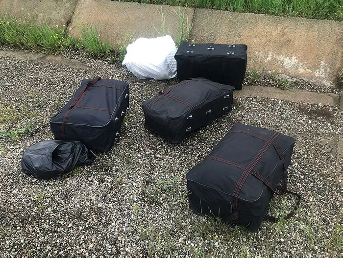 İstanbul’dan Diyarbakır’a ambulansla uzanan uyuşturucu sevkiyatını jandarmanın dikkati bozdu