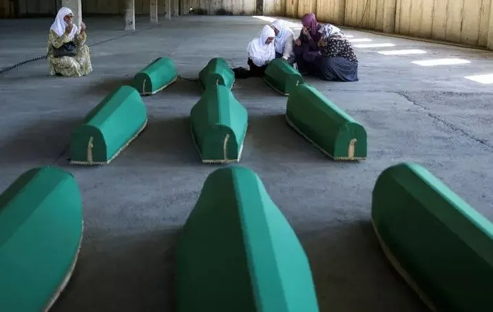 SREBRENİTSA SOYKIRIMI NEDİR? Srebrenitsa katliamı nerede, hangi ülkede? Srebrenitsa’da ne oldu?