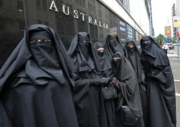 Avusturya'da "burka" yasaklanacak