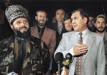 Çeçenlerin ünlü lideri Yanderbiyev