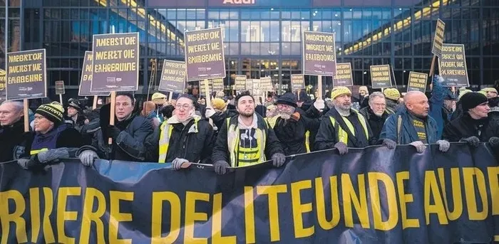 Otomotiv fabrikalarının yeni rotası Türkiye! Başkan Erdoğan’ın teşvik politikası rüzgarı değiştirdi