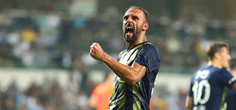 Vedat Muriç'ten Fatih Terim ve Abdurrahim Albayrak'a geçmiş olsun mesajı