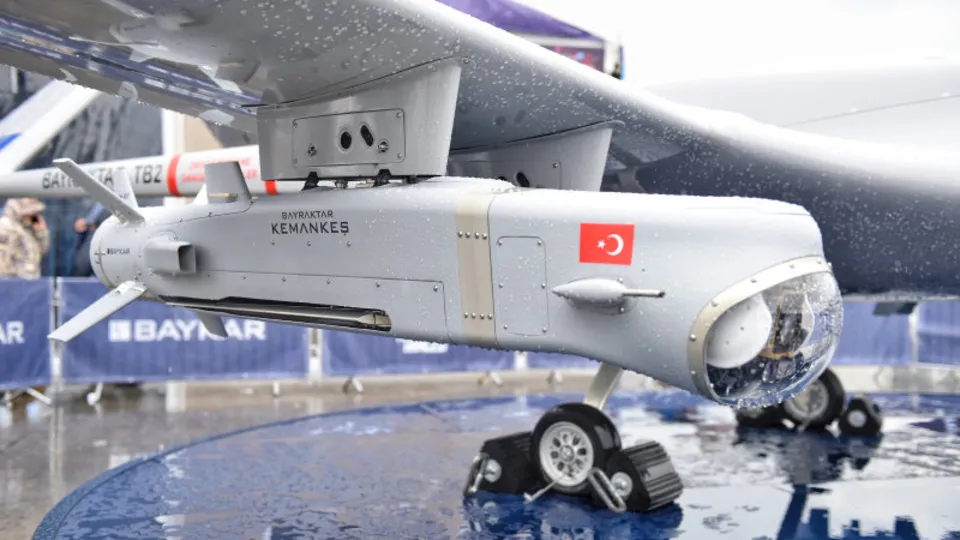 KEMANKEŞ seyir füzesiyle TB2 gücüne güç katacak! Hiçbir ülkenin sınırına yaklaşmadan operasyon kabiliyeti